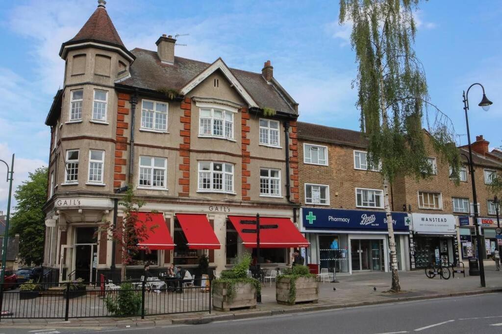 Appartamento Wanstead Gem! Bright, Cosy & Immaculate 1 Bed On The High Street!
